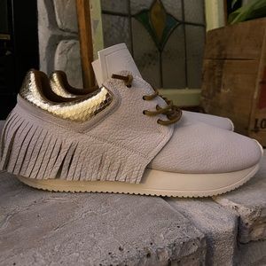 COPY - COPY - Esseutesse Leather Fringe Sneakers